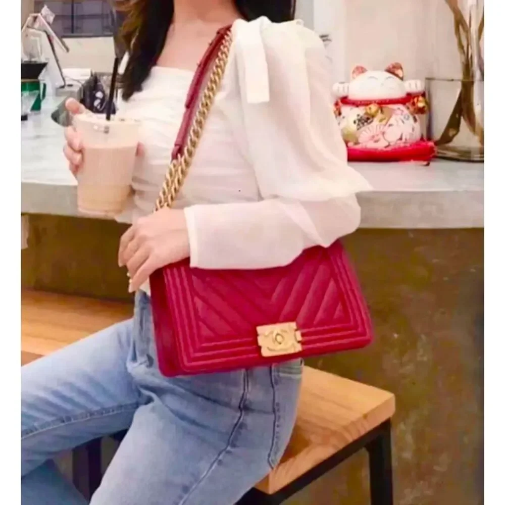 Chanel Women Pre-Loved Bag Very Good Condition